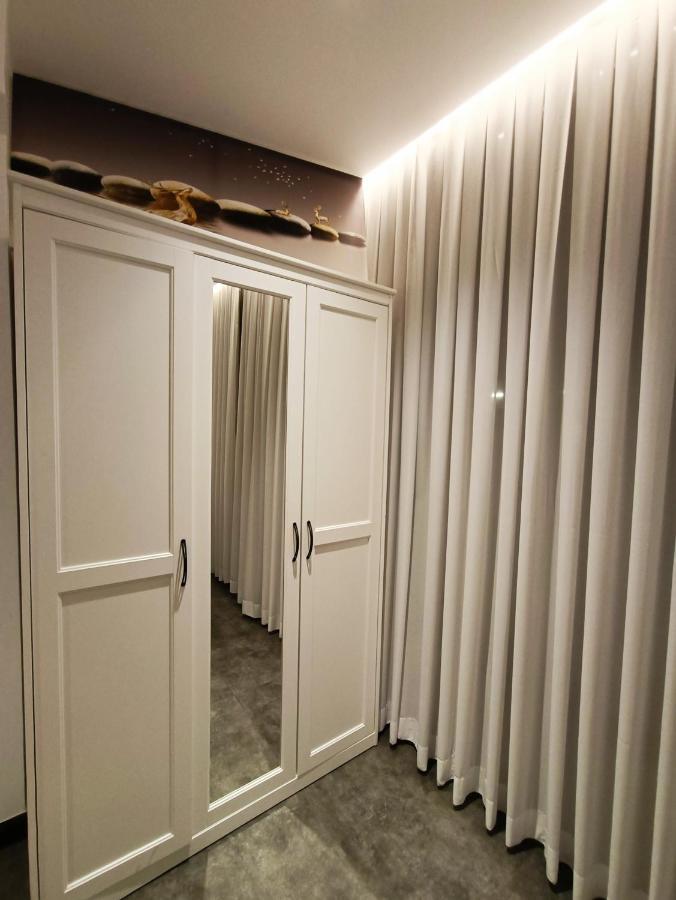 Luxury Aparment 5 Room 2 Minutes From The Beach Bat Yam Ngoại thất bức ảnh