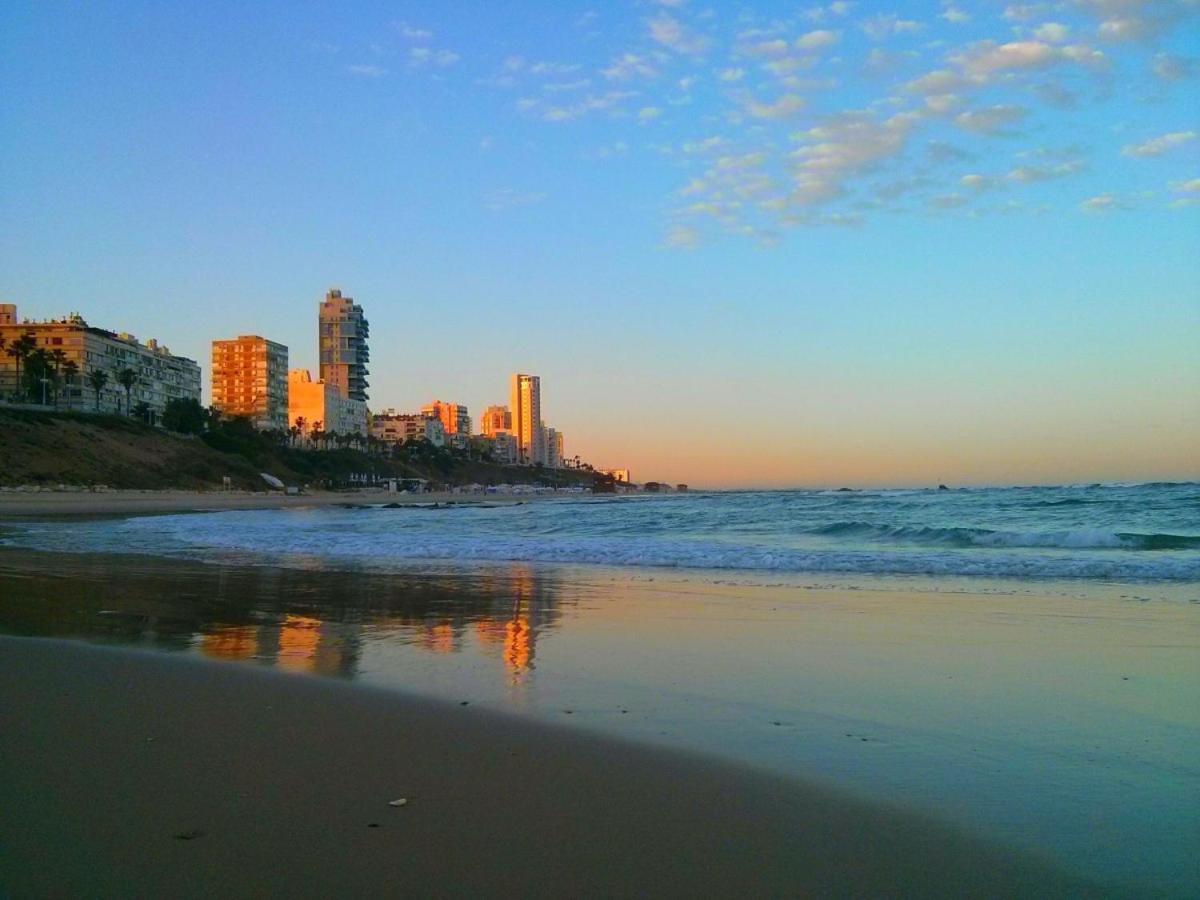 Luxury Aparment 5 Room 2 Minutes From The Beach Bat Yam Ngoại thất bức ảnh
